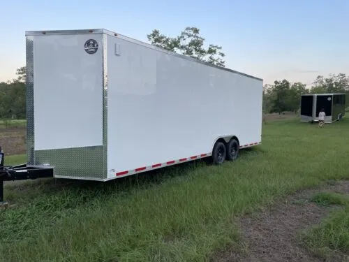 369A5B9F-FFCE-4E0E-84DC-08F7B6CCC273-scaled-500x375-1 2024 Xtreme Cargo 8.5×24 Toy Hauler Enclosed Trailer For Sale - Image 1