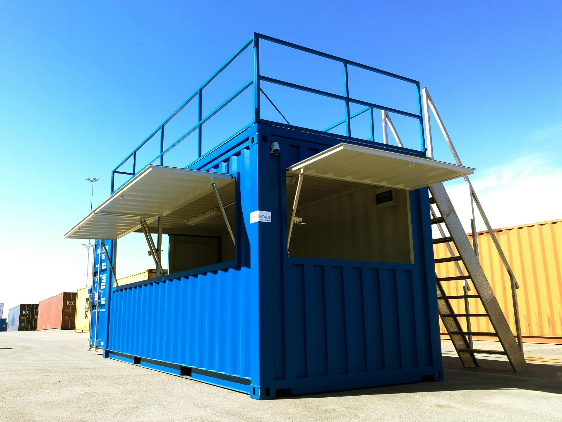 web26 (1) 20′ Store Container with a roof terrace - Image 1